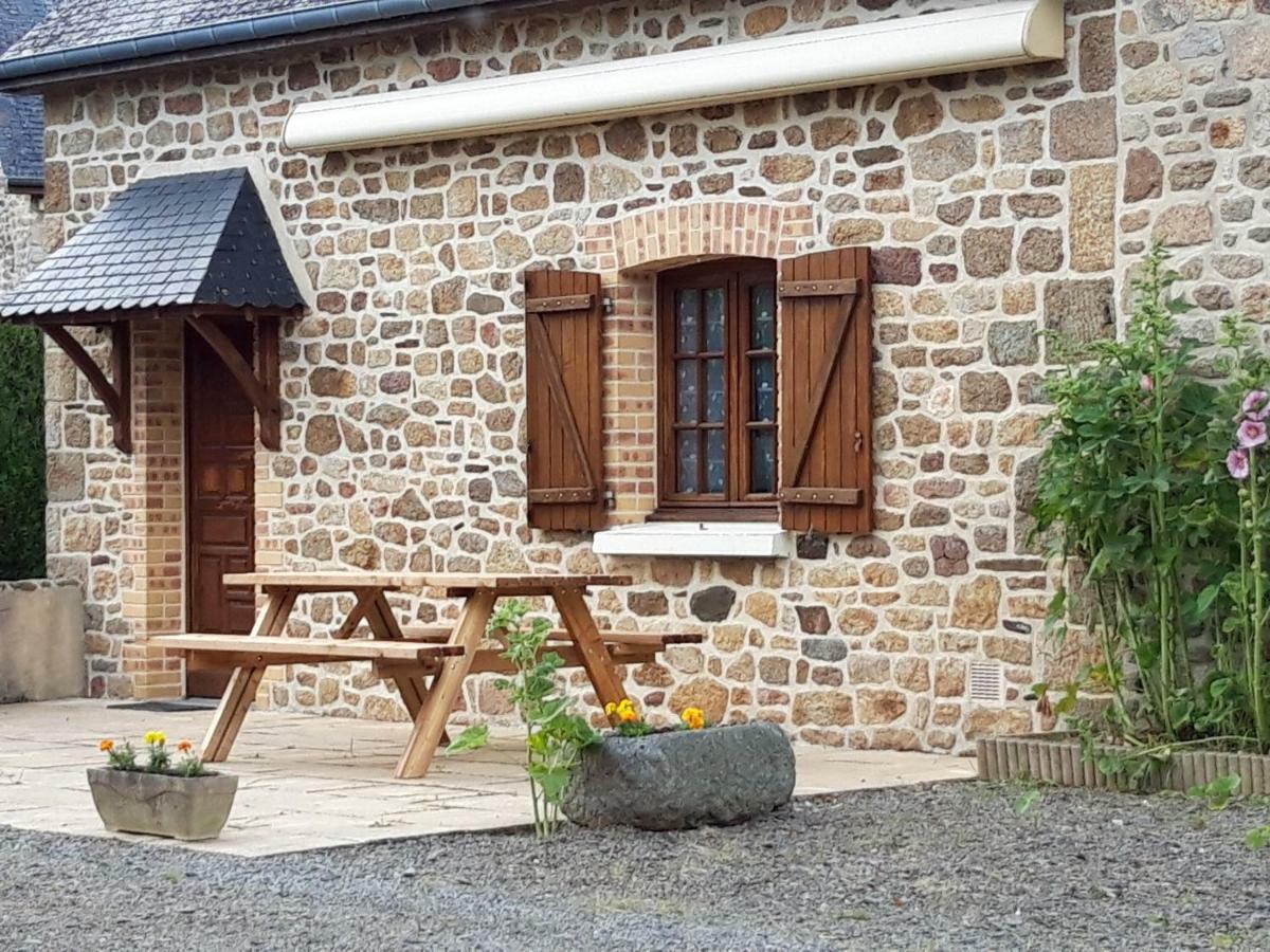 Les Roses Tremieres Villa Trans Exterior photo